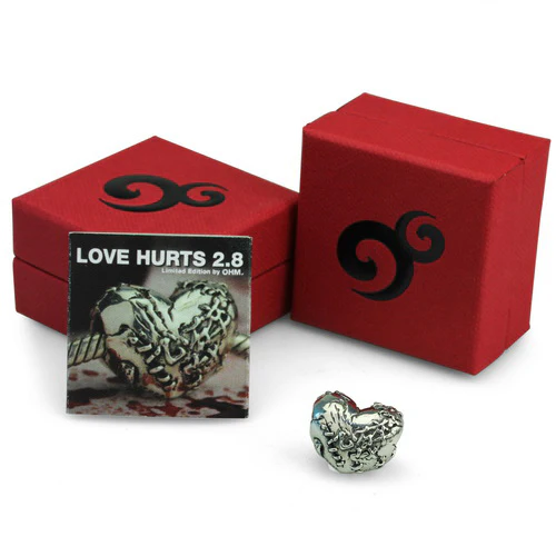 Love Hurts 2.8 - Limited Edition - Image 3