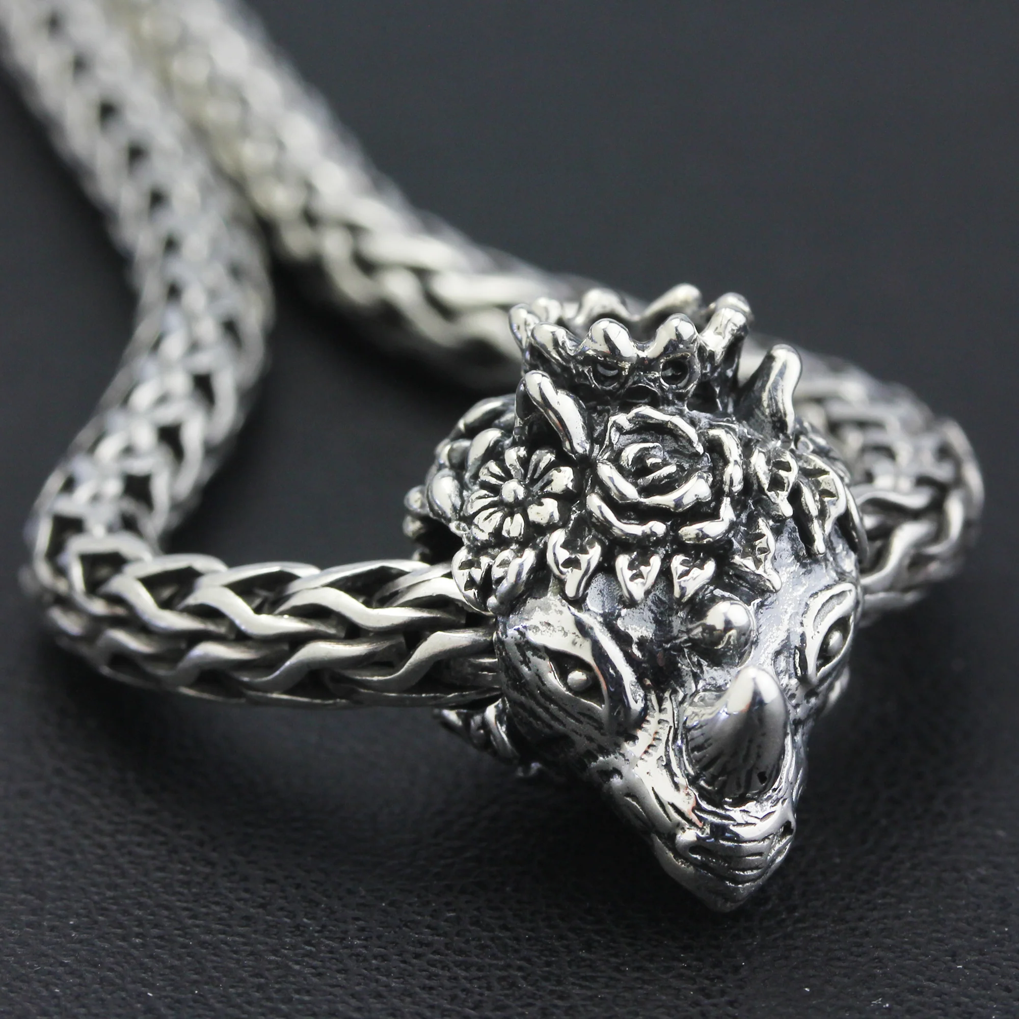 Queen Of Rhinohm - Image 2