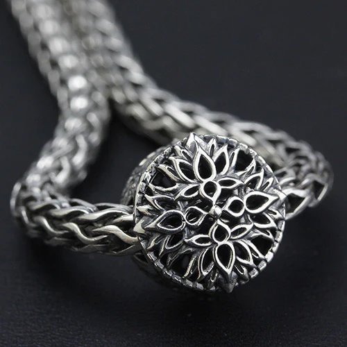 BEADMAIL NO. 41 Symmetry - Image 2