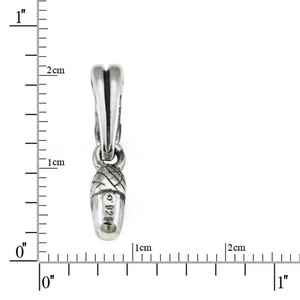 Acorn - Image 2
